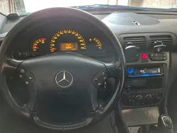 Silber Gebraucht 2001 Mercedes C220 Limousine | 1.180 € (Fairer Preis)
