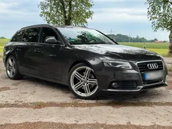 Grau Gebraucht 2009 Audi A4 Kombi | 5.500 € (Superpreis)