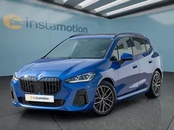 Blau Gebraucht 2022 BMW 218 Active Tourer Van / Kleinbus | 27.549 € (Fairer Preis)