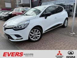 Gletscherweiß Gebraucht 2020 Renault Clio V Collection Limousine | 8.950 € (Guter Preis)