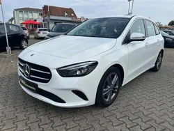 Weiß Gebraucht 2019 Mercedes B220 Van / Kleinbus | 20.950 € (Superpreis)