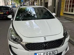 Weiß Gebraucht 2016 DS Automobiles DS5 Business Class Kleinwagen | 7.299 € (Fairer Preis)