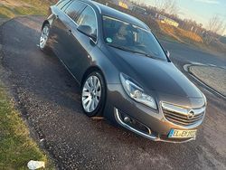 Grau Gebraucht 2016 Opel Insignia Kombi | 4.399 € (Superpreis)