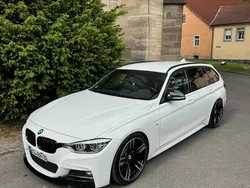 Weiß Gebraucht 2016 BMW 320 Kombi | 19.000 €