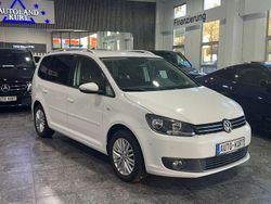 Weiß Gebraucht 2015 VW Touran Cup Van / Kleinbus | 10.850 € (Guter Preis)