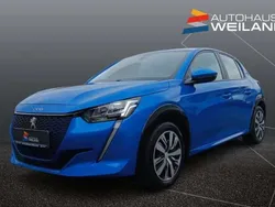 Blau Gebraucht 2020 Peugeot e-208 Active Kleinwagen | 14.770 € (Fairer Preis)