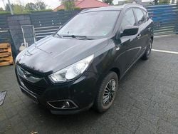 Schwarz Gebraucht 2011 Hyundai ix35 SUV | 5.500 € (Guter Preis)