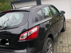 Schwarz Gebraucht 2011 Nissan Qashqai SUV | 4.500 € (Superpreis)
