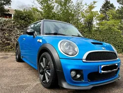 Blau Gebraucht 2011 Mini Cooper SD Coupé Coupé | 6.000 €