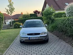 Silber Gebraucht 2001 Ford Mondeo Limousine | 550 € (Fairer Preis)