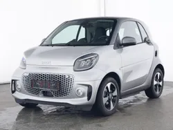 Cool silver (metallic) Neu 2024 Smart ForTwo Electric Drive Coupé | 19.222 € (Teuer)