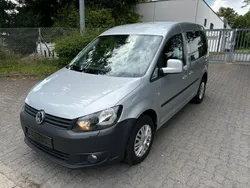 Silber Gebraucht 2015 VW Caddy Trendline Van / Kleinbus | 12.490 € (Fairer Preis)