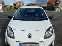 Weiß Gebraucht 2011 Renault Twingo Kleinwagen | 2.700 € (Guter Preis)
