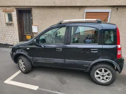 Schwarz Gebraucht 2012 Fiat Panda 4x4 Climbing Kleinwagen | 4.500 €