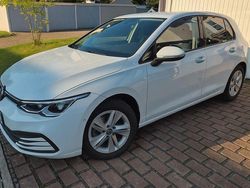 Weiß Gebraucht 2020 VW Golf VIII Limousine | 16.590 € (Superpreis)