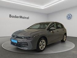 Grau Gebraucht 2024 VW Golf VIII Life Limousine | 22.880 € (Fairer Preis)