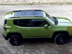 Grün Gebraucht 2016 Jeep Renegade SUV | 12.200 € (Fairer Preis)