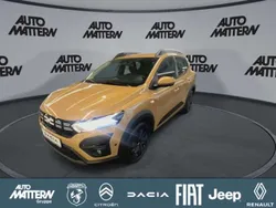 Beige ochre Neu 2025 Dacia Sandero Expression Kleinwagen | 19.460 € (Etwas zu teuer)