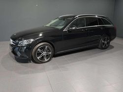 Unilack schwarz Gebraucht 2021 Mercedes C220 Avantgarde Kombi | 26.700 € (Fairer Preis)