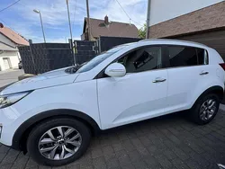 Weiß Gebraucht 2014 Kia Sportage FIFA World Cup Edition SUV | 9.999 € (Fairer Preis)