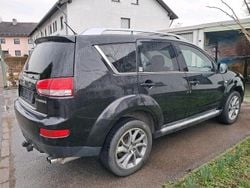 Schwarz Gebraucht 2007 Citroën C-Crosser Exclusive SUV | 4.000 € (Etwas zu teuer)