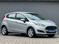 Silber Gebraucht 2015 Ford Fiesta Titanium Kleinwagen | 5.490 € (Guter Preis)