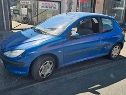 Blau Gebraucht 2000 Peugeot 206 Coupé | 750 €