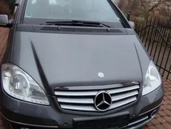 Grau Gebraucht 2009 Mercedes A180 Avantgarde Van / Kleinbus | 5.200 € (Fairer Preis)