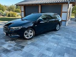 Schwarz Gebraucht 2017 Opel Insignia Innovation Kombi | 17.000 € (Teuer)