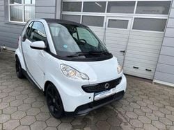 Weiss Gebraucht 2015 Smart ForTwo Coupé Coupé | 8.400 € (Fairer Preis)