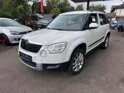 Bila candy/candyweiss Gebraucht 2012 Skoda Yeti Experience SUV | 7.990 € (Fairer Preis)