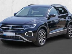 Schwarz Neu 2025 VW T-Roc Style SUV | 37.780 € (Teuer)