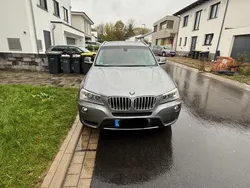 Grau Gebraucht 2011 BMW X3 SUV | 11.499 € (Guter Preis)