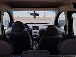 Blau Gebraucht 2010 Opel Combo Van / Kleinbus | 2.000 € (Guter Preis)