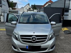 Silber Gebraucht 2018 Mercedes V220 Edition Van / Kleinbus | 34.890 € (Guter Preis)