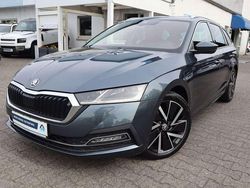 Quartz grey metallic Gebraucht 2021 Skoda Octavia Style Kombi | 21.485 € (Fairer Preis)
