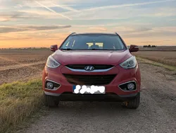 Rot Gebraucht 2015 Hyundai ix35 SUV | 9.599 € (Guter Preis)