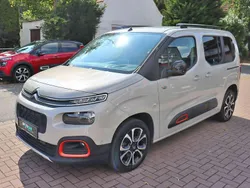 Lackierung beige Gebraucht 2020 Citroën Berlingo Shine Van / Kleinbus | 23.480 € (Etwas zu teuer)