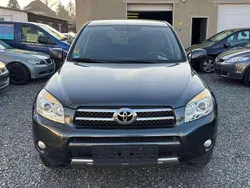 Grau Gebraucht 2008 Toyota RAV4 Sol SUV | 7.250 € (Guter Preis)