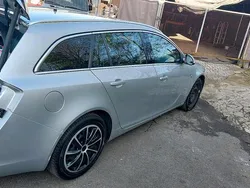 Silber Gebraucht 2011 Opel Insignia Kombi | 5.900 € (Etwas zu teuer)