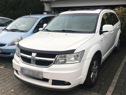 Weiß Gebraucht 2011 Dodge Journey SUV | 6.500 €