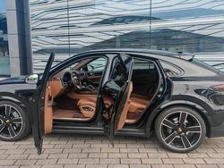 Schwarz Gebraucht 2021 Porsche Cayenne S SUV | 75.000 € (Etwas zu teuer)