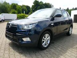 Blau Gebraucht 2016 Ssangyong Tivoli Quartz SUV | 9.990 € (Guter Preis)