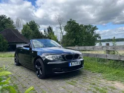 Schwarz Gebraucht 2009 BMW 118 Cabriolet Cabrio | 9.900 €