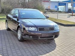 Schwarz Gebraucht 2001 Audi A4 Limousine | 3.999 € (Teuer)