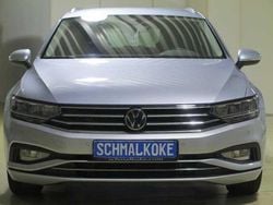 Scale silver (metallic) Gebraucht 2023 VW Passat Business Kombi | 23.950 € (Guter Preis)