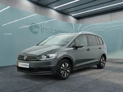 Grau Gebraucht 2024 VW Touran Move Van / Kleinbus | 33.249 € (Guter Preis)