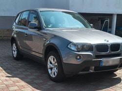 Grau Gebraucht 2009 BMW X3 SUV | 6.950 € (Fairer Preis)
