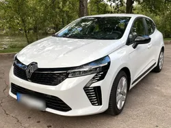 Weiß Gebraucht 2024 Renault Clio V Evolution Kleinwagen | 14.700 € (Superpreis)