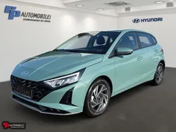Grün Neu 2024 Hyundai i20 Trend Limousine | 22.990 € (Fairer Preis)